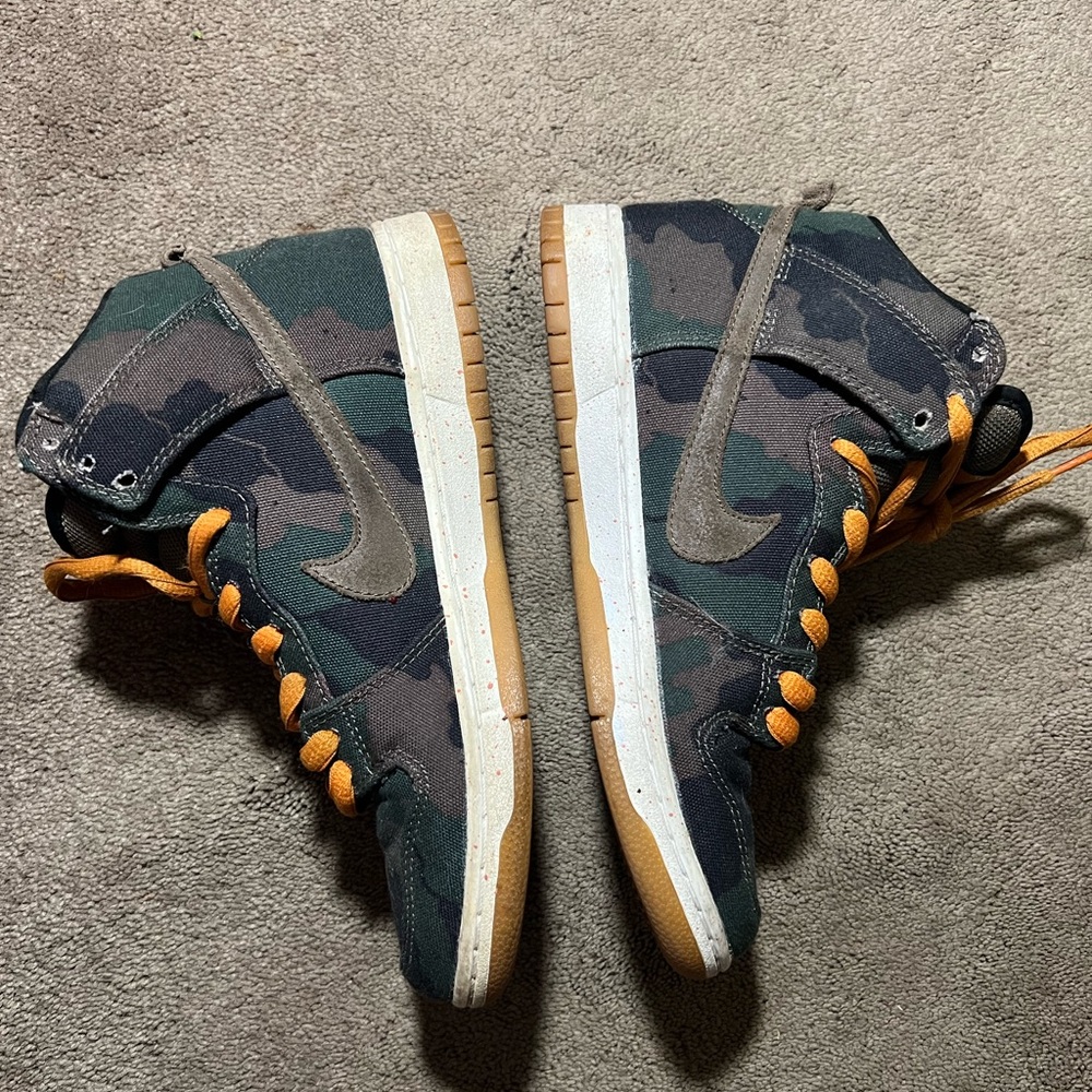 NIKE FIVE ONE SB DUNK